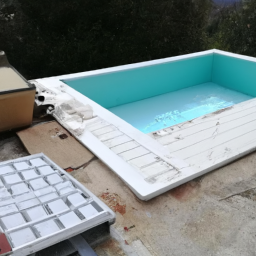Piscine Intérieure - Idées d'Aménagement pour un Espace Détente Beaucouze